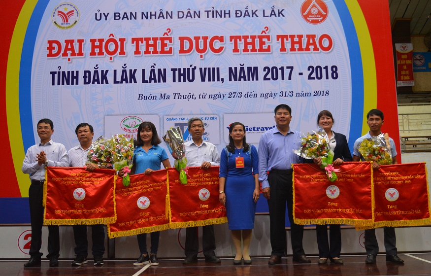 Thị xã Buôn Hồ giành ngôi Nhất toàn đoàn Đại hội Thể dục Thể thao tỉnh lần thứ VIII năm 2017 - 2018.