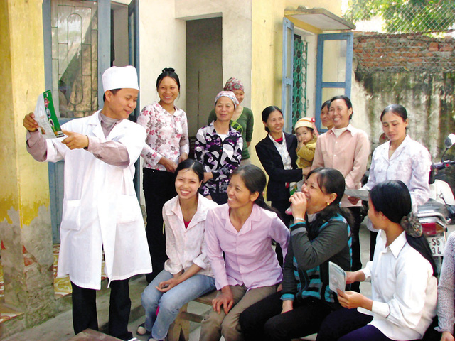 Thực hiện Chiến dịch Dân số - Kế hoạch hóa gia đình năm 2018.