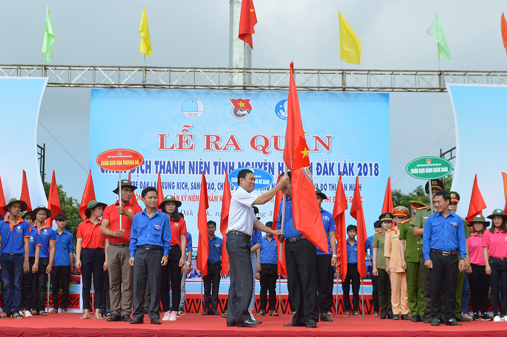 Ra quân Chiến dịch Thanh niên tình nguyện hè tỉnh Đắk Lắk năm 2018