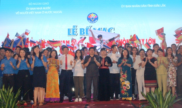 Vietnam Summer Camp 2018 closes in Dak Lak