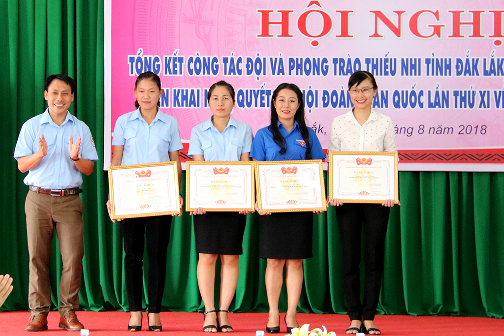 Tổng kết công tác Đội và phong trào thiếu nhi tỉnh Đắk Lắk năm học 2017-2018