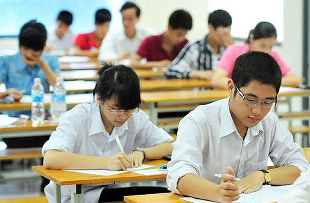 Xin bổ sung danh sách và điều chỉnh chỉ tiêu thi nâng ngạch công chức lên ngạch chuyên viên hoặc tương đương năm 2018.