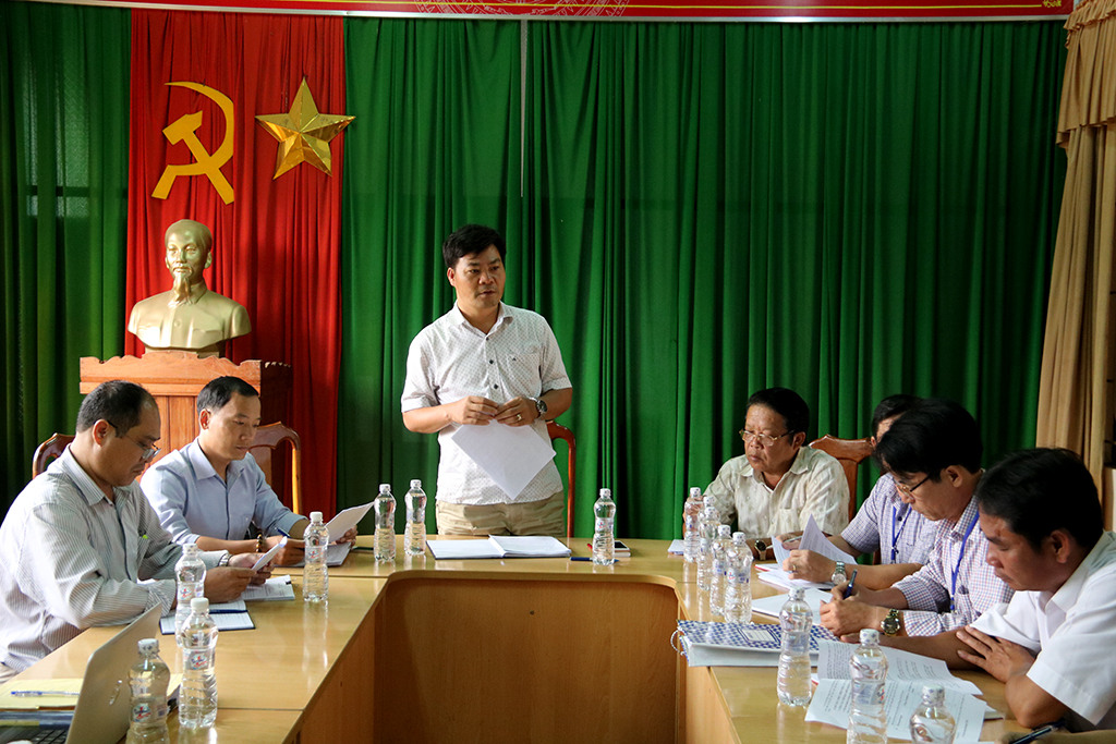 Kiểm tra công tác cải cách hành chính tại UBND thị trấn Buôn Trấp, huyện Krông Ana