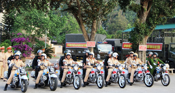 Tổ chức đợt cao điểm bảo đảm trật tự, an toàn giao thông trong dịp Tết Dương lịch, Tết Nguyên đán Kỷ Hợi và Lễ hội Xuân 2019