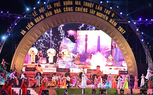 Huy động tham gia chương trình Bế mạc Lễ hội Cà phê Buôn Ma Thuột lần thứ 7 năm 2019.