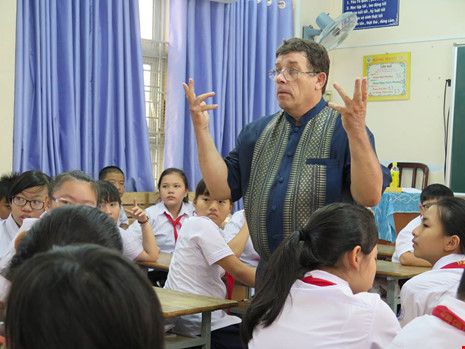 Báo cáo tình hình dạy và học ngoại ngữ năm 2018
