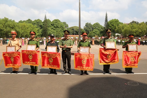 Bế mạc hội thi điều lệnh, quân sự, võ thuật CAND năm 2019