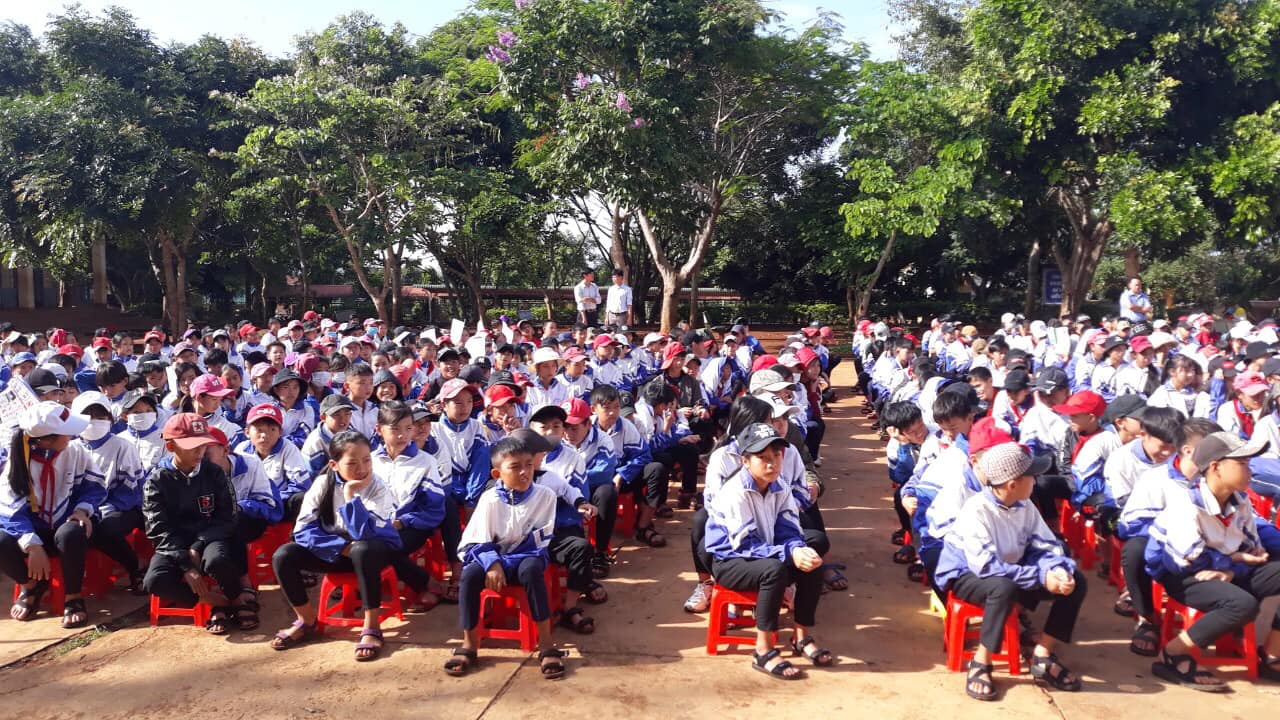 Hội Liên hiệp Phụ nữ xã Ea Tân, huyện Krông Năng tổ chức truyền thông An toàn sức khỏe, tính mạng cho học sinh