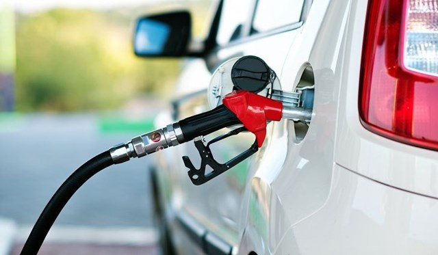 Xăng dầu giảm giá từ 15h ngày 17/5/2019
