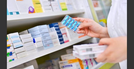 Phê duyệt kế hoạch lựa chọn nhà thầu dự án mua thuốc theo tên Generic của Trung tâm Da liễu