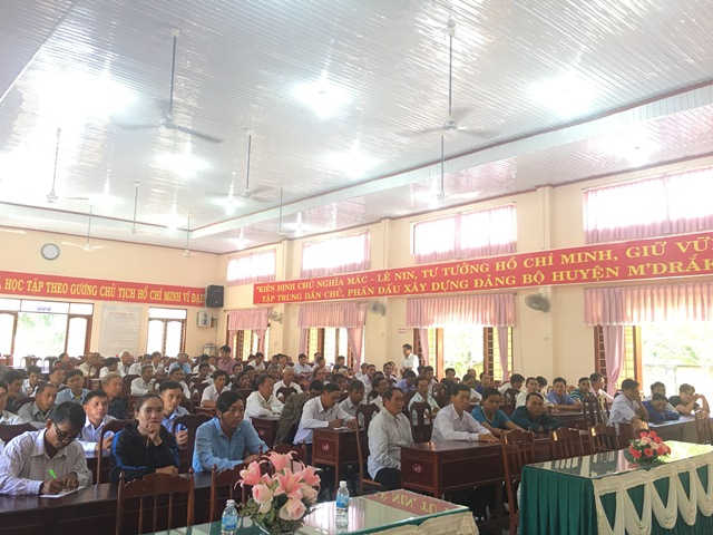 180 học viên là chức sắc, chức việc các tổ chức tôn giáo huyện M'Đrắk được bồi dưỡng công tác tôn giáo cơ sở năm 2019