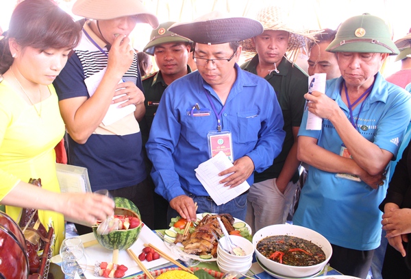 Hội thi văn hóa ẩm thực các dân tộc huyện Buôn Đôn.