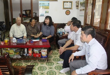 Đắk Lắk dành hơn 5,1 tỷ đồng thăm hỏi, tặng quà đối tượng chính sách có công nhân kỷ niệm 72 năm Ngày Thương binh liệt sĩ (27/7/1947-27/7/2019)