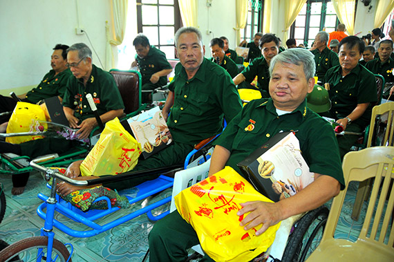 Hướng dẫn tặng quà của Chủ tịch nước nhân dịp Kỷ niệm 72 năm ngày Thương binh – Liệt sĩ (27/7/1947 – 27/7/2019)