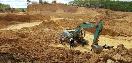 Phê duyệt Phương án đấu giá quyền khai thác mỏ sét sản xuất gạch tại xã Ea Yiêng, huyện Krông Pắc