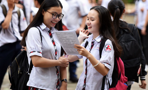 Thực hiện chương trình Phát triển giáo dục trung học giai đoạn 2.