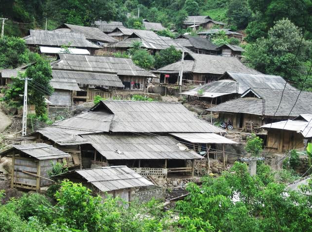 Cung cấp số liệu dân số và tỷ lệ hộ nghèo, hộ cận nghèo năm 2019.