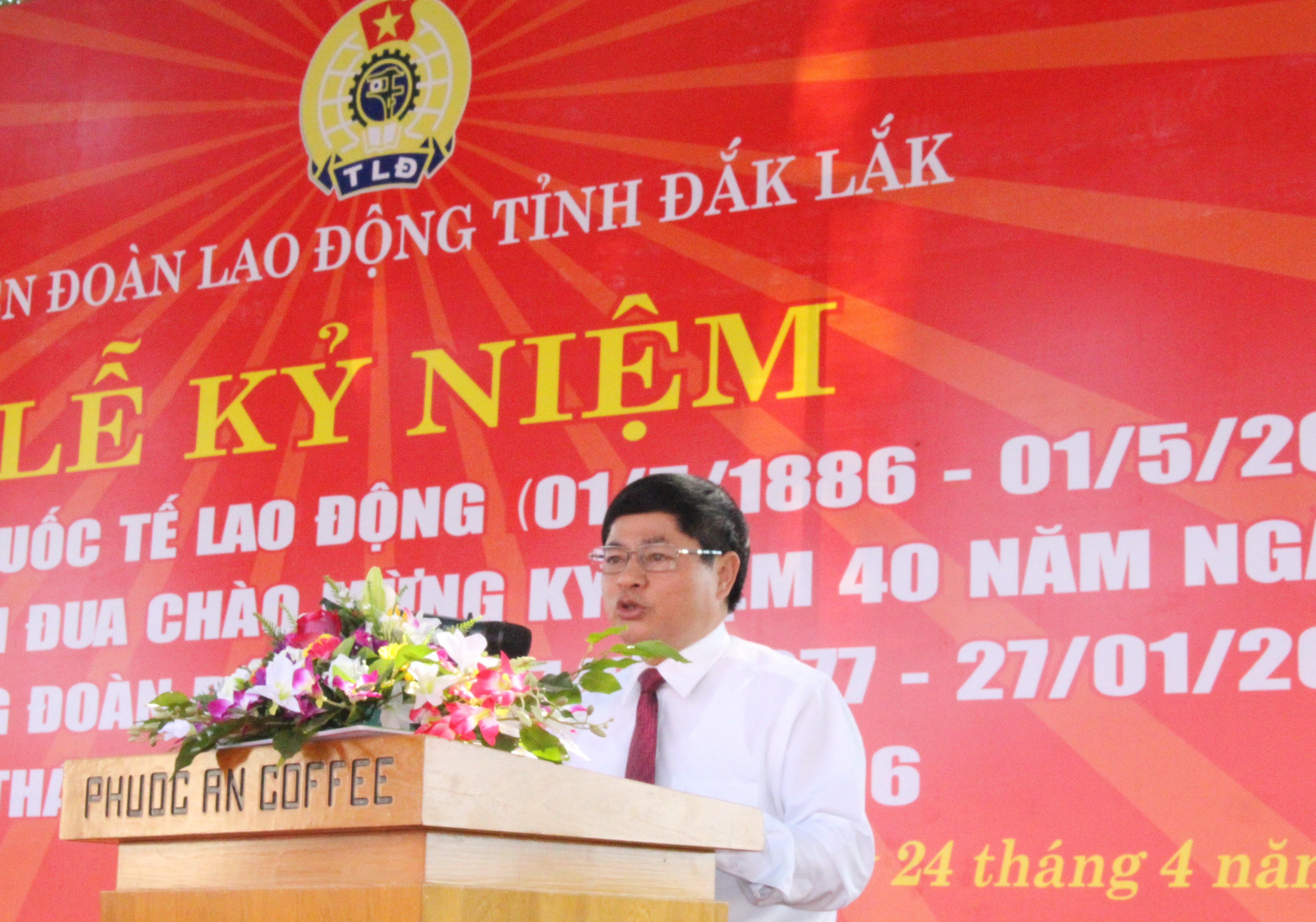 Liên đoàn Lao động tỉnh kỷ niệm 130 năm ngày Quốc tế Lao động và phát động Tháng Công nhân năm 2016.