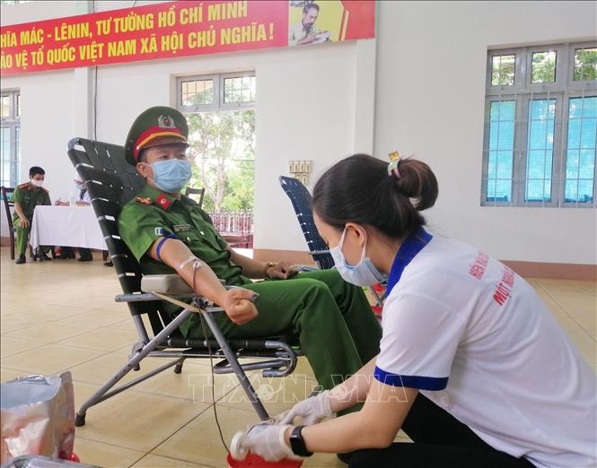 Đẩy mạnh hoạt động hiến máu tình nguyện trong thời gian dịch bệnh Covid - 19