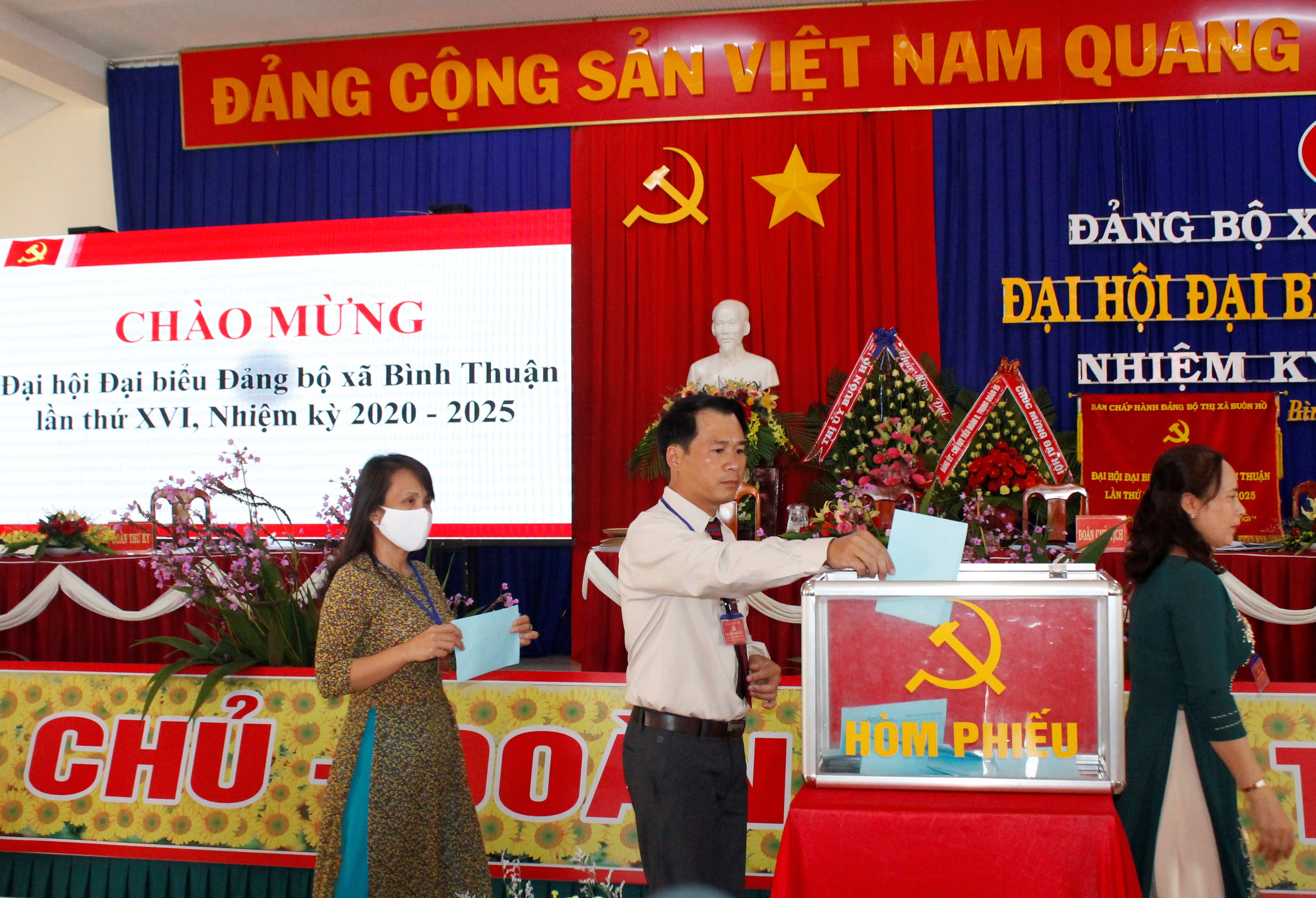 Đại hội đại biểu Đảng bộ xã Bình Thuận (thị xã Buôn Hồ)
