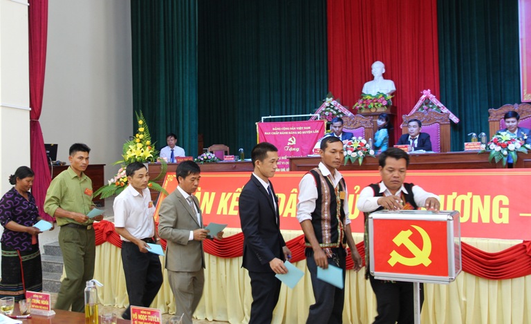 Đại hội đại biểu Đảng bộ xã Đắk Nuê lần thứ VI, nhiệm kỳ 2020-2025