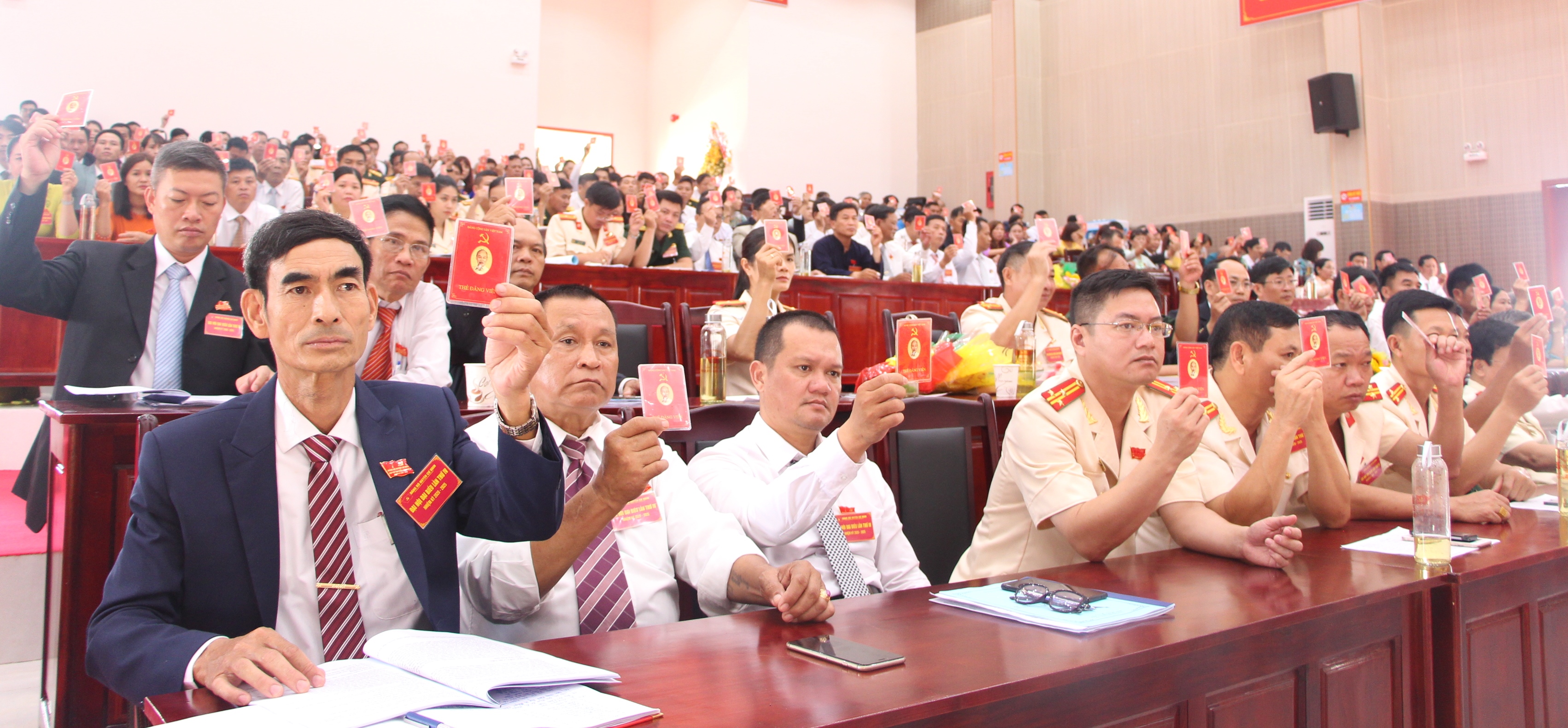 Bế mạc Đại hội Đại biểu Đảng bộ huyện Cư Kuin lần thứ IV, nhiệm kỳ 2020 - 2025