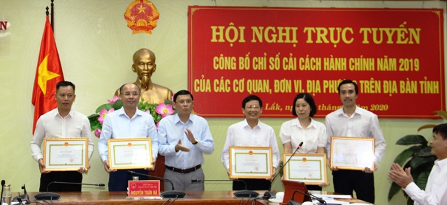 Đắk Lắk công bố chỉ số CCHC năm 2019 : Sở Tư pháp và UBND thành phố Buôn Ma Thuột dẫn đầu