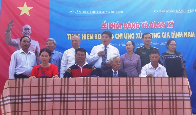 Sở Văn hóa, Thể thao và Du lịch phát động thực hiện “Bộ tiêu chí ứng xử trong gia đình” tại huyện Lắk