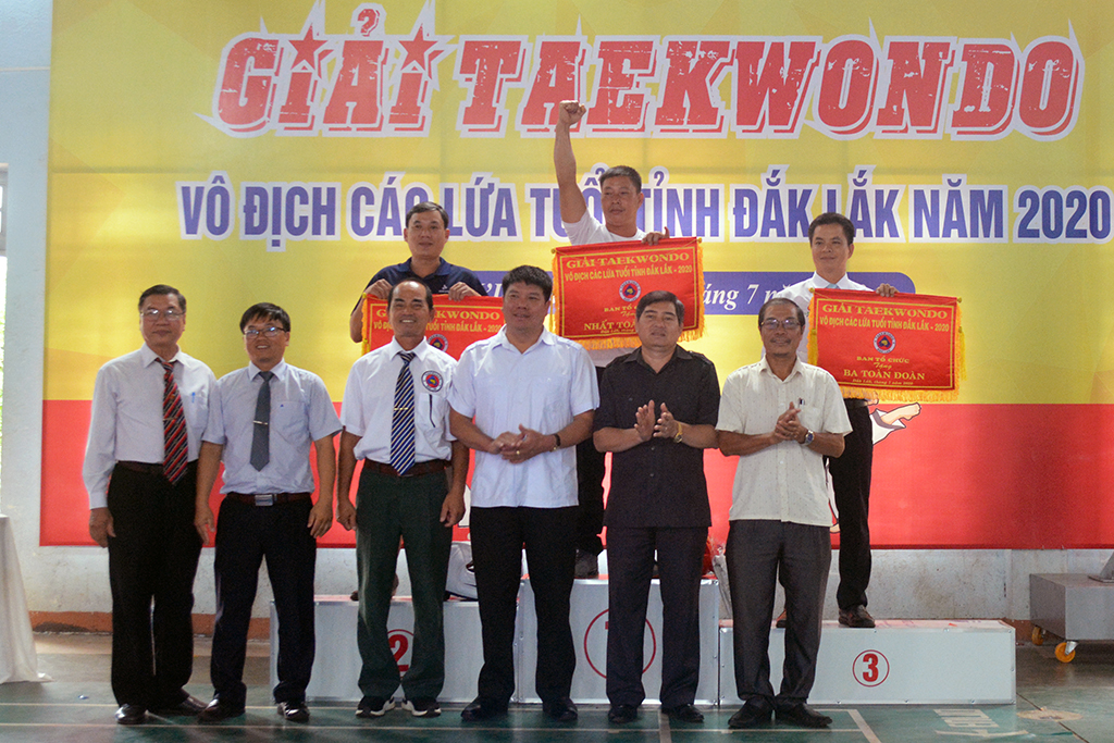 Giải Taekwondo vô địch các lứa tuổi tỉnh Đắk Lắk năm 2020: Ea Kar 1 nhất toàn đoàn