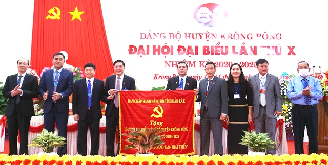 Krong Bong District Party Committee organizes 10th Congress, 2020 – 2025 tenure