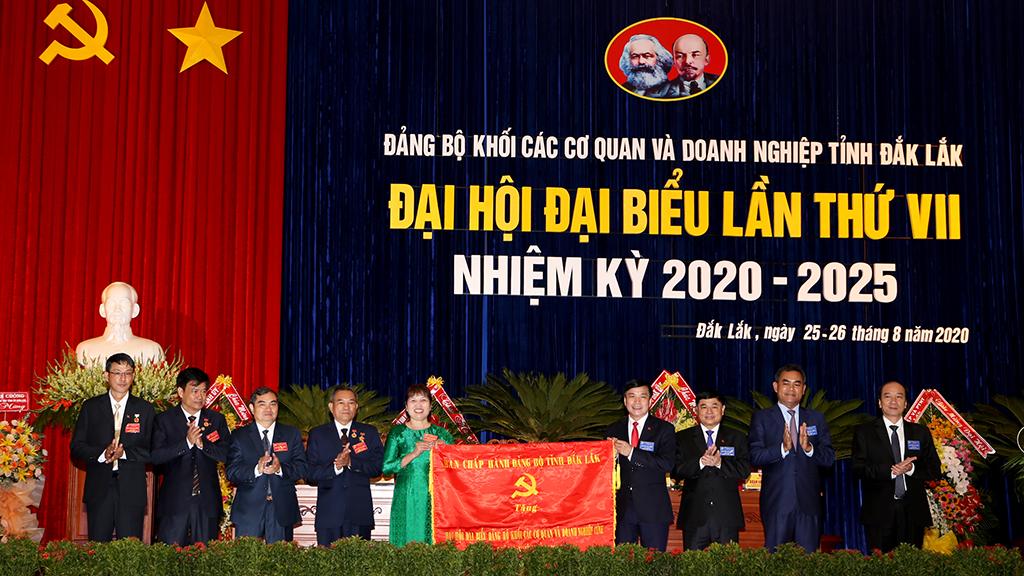 Opening the 7th Provincial Party Congress of the Party Committee of Provincial-level agencies and State-owned Enterprises’ Group, 2020-2025 tenure