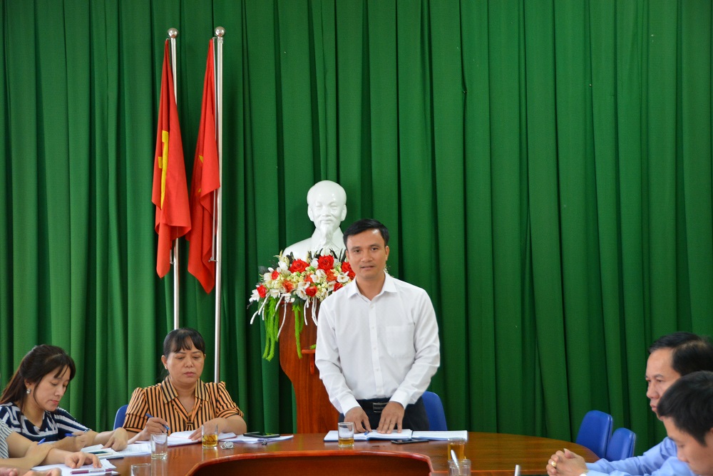 Đoàn công tác của Thành ủy Buôn Ma Thuột làm việc với Đảng ủy phường Thống Nhất