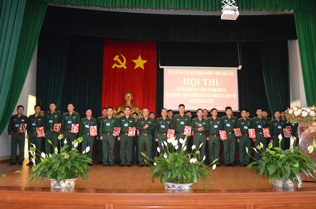 Bộ đội Biên phòng tỉnh Đắk Lắk khai mạc hội thi cán bộ giảng dạy chính trị