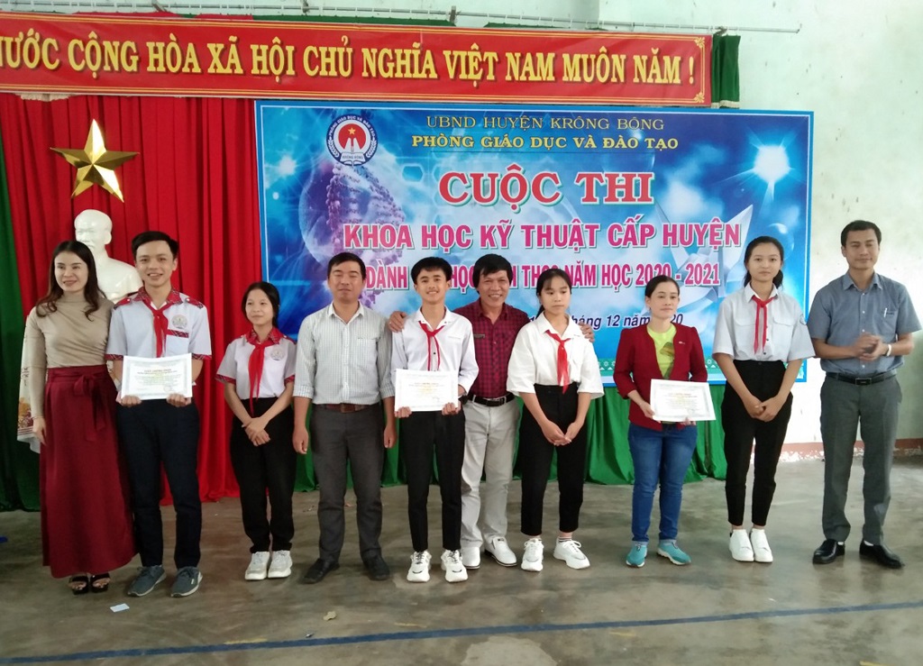 Huyện Krông Bông: Cuộc thi khoa học kỹ thuật cấp huyện dành cho học sinh THCS năm học 2020 -2021