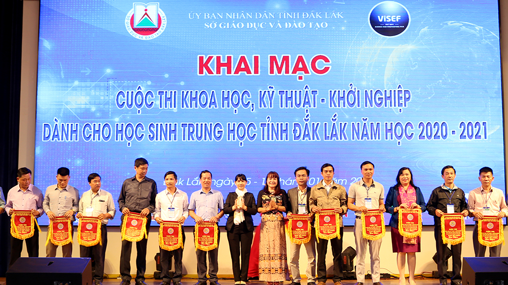 195 dự án tham gia Cuộc thi Khoa học Kỹ thuật – Khởi nghiệp dành cho học sinh trung học tỉnh Đắk Lắk