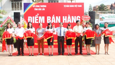 Đề án phát triển thị trường trong nước gắn với Cuộc vận động "Người Việt Nam ưu tiên dùng hàng Việt Nam" giai đoạn 2021-2025
