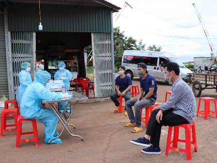 UBND tỉnh yêu cầu thành lập 03 Tổ phản ứng nhanh về công tác cách ly, điều trị bệnh nhân COVID-19