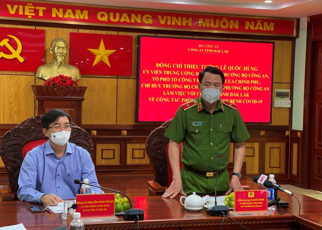 Thứ trưởng Bộ Công an kiểm tra công tác phòng, chống dịch COVID -19 tại tỉnh Đắk Lắk