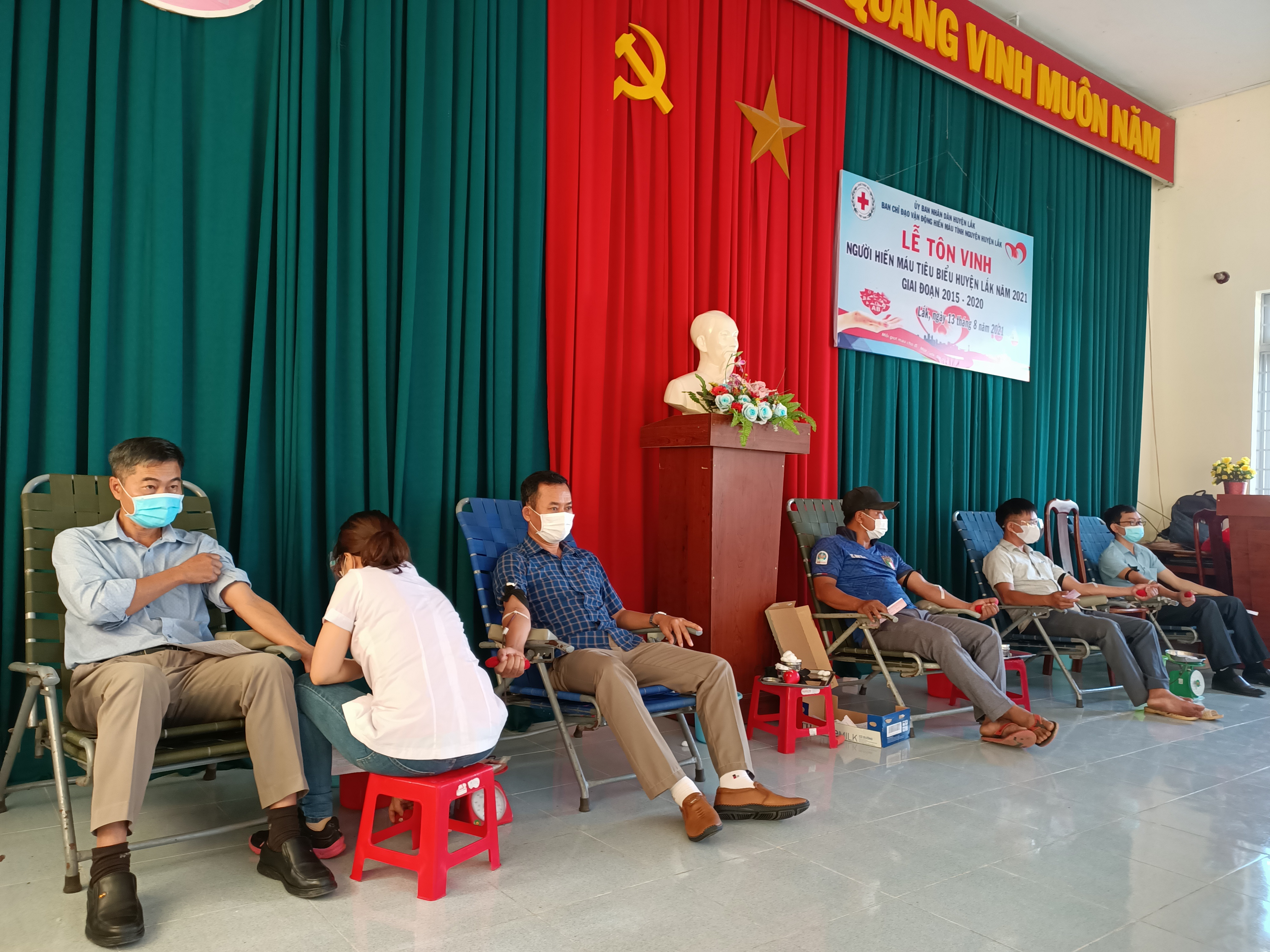 Huyện Lắk thu được 263 đơn vị máu trong đợt II năm 2021