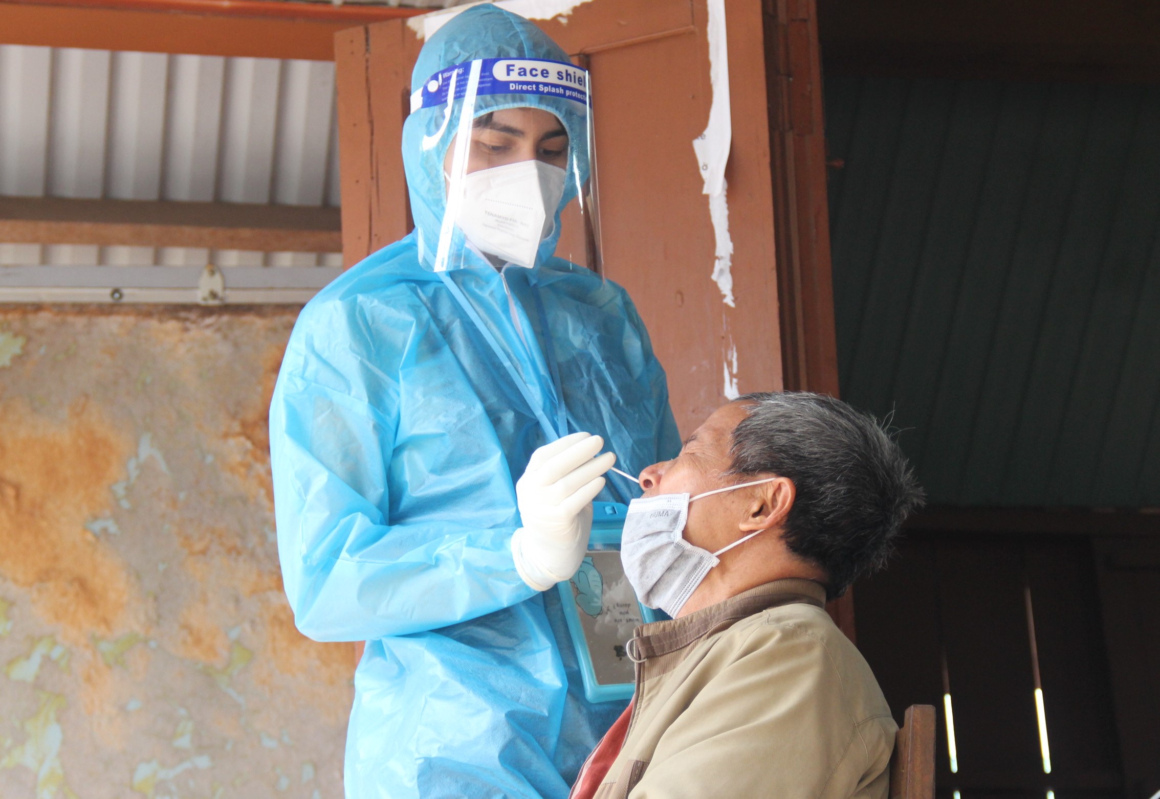 Đắk Lắk ghi nhận thêm 106 trường hợp dương tính với SARS-CoV-2 và 123 bệnh nhân khỏi bệnh