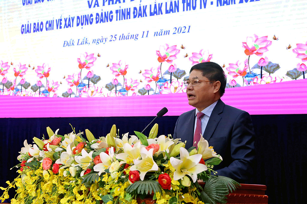 Summary of the 3rd Dak Lak Province Press Award on Party-building in ...