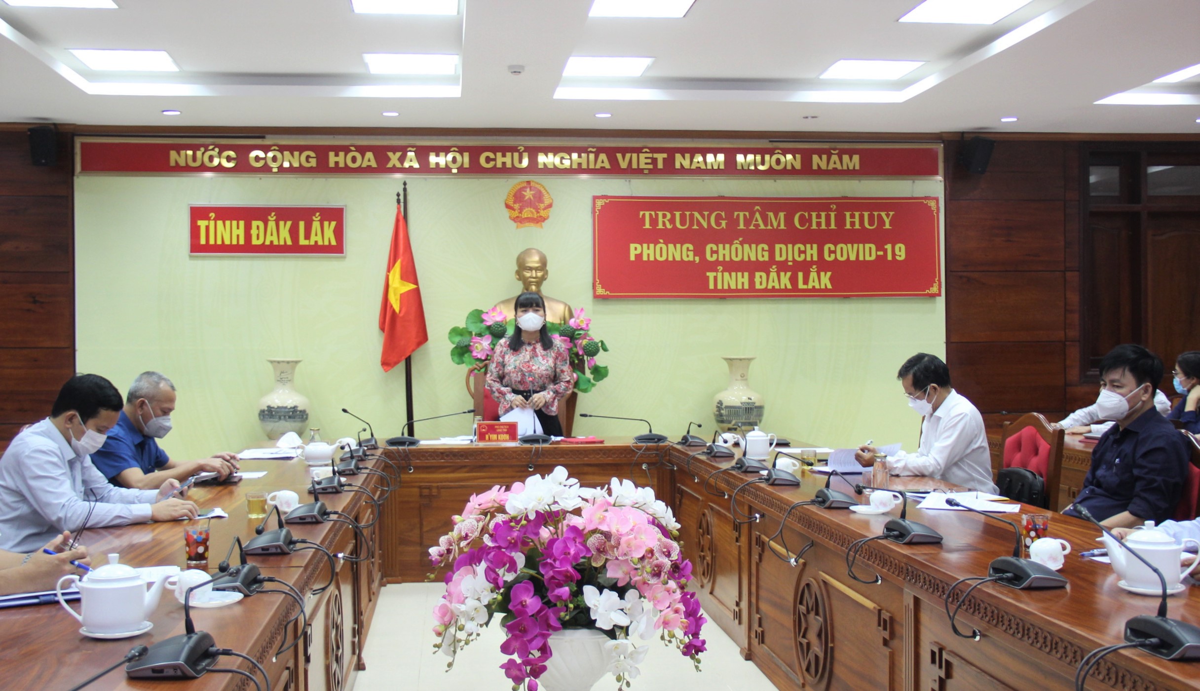 Quyết định ban hành Quy chế hoạt động của Trung tâm Chỉ huy phòng, chống dịch COVID-19 tỉnh Đắk Lắk.