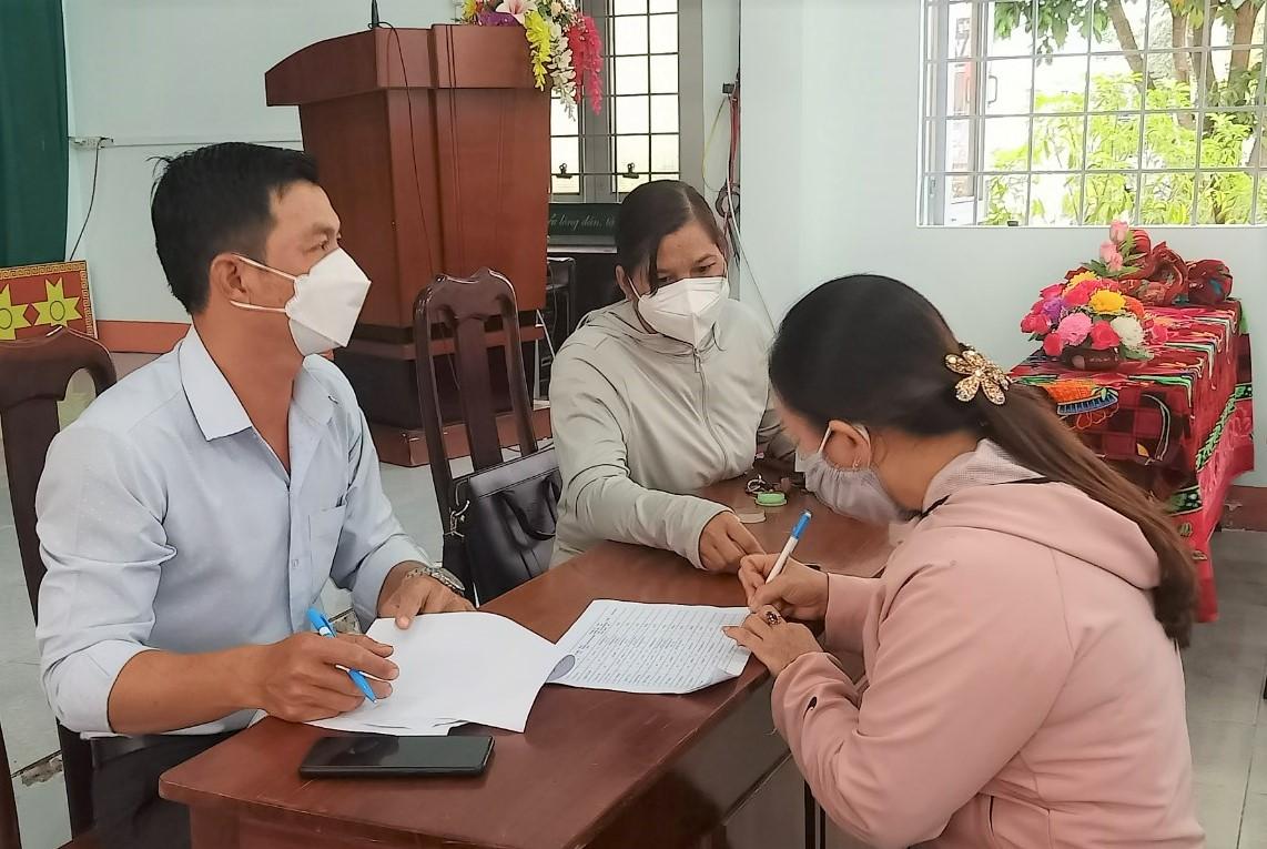 Quyết định phê duyệt danh sách và kinh phí hỗ trợ người lao động ngừng việc gặp khó khăn do đại dịch COVID-19 (đợt 7) trên địa bàn huyện Krông Năng