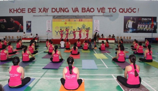 Lễ kỷ niệm Ngày Quốc tế Yoga lần thứ II năm 2016.