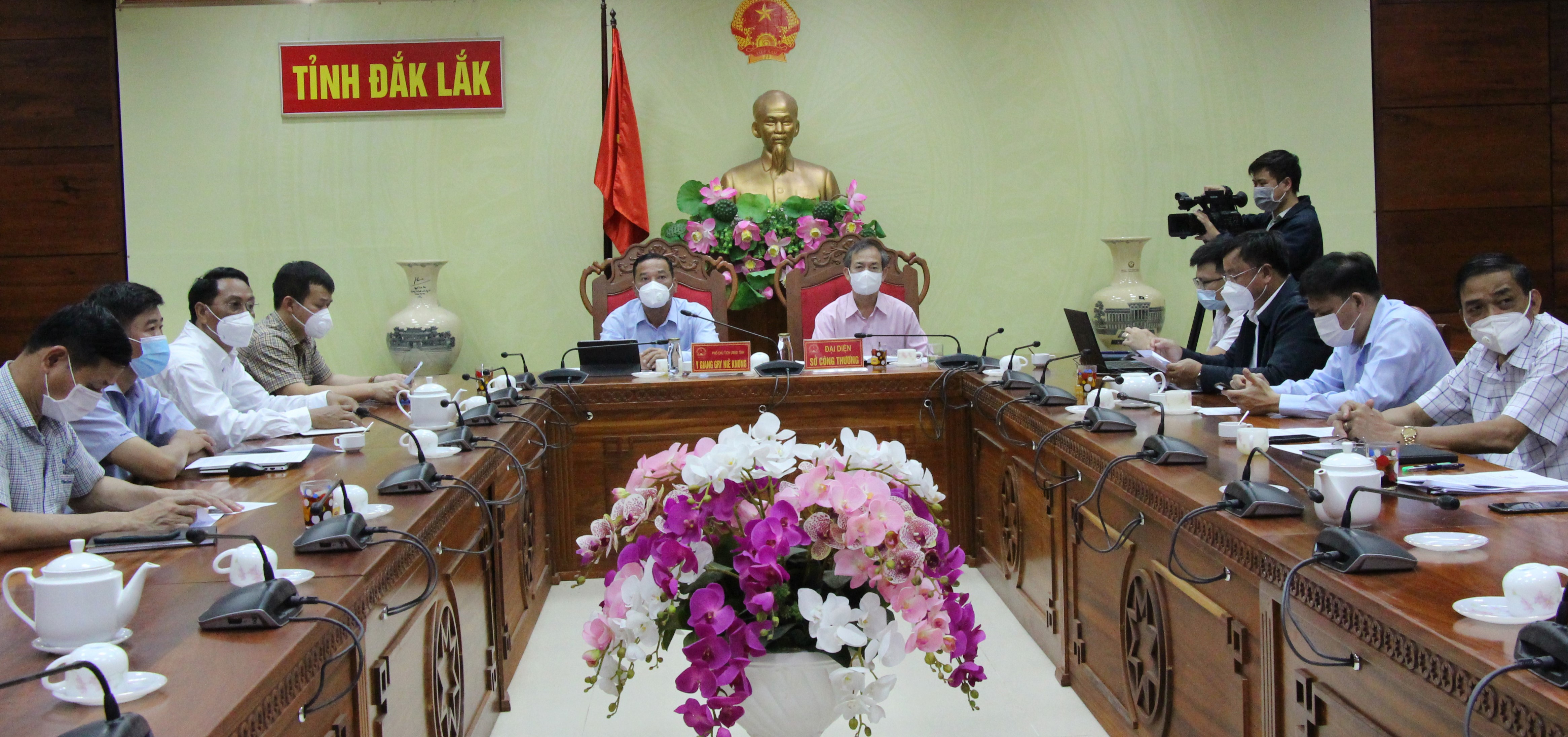 Hội nghị trực tuyến về tình hình xử lý hàng hóa ùn tắc tại các cửa khẩu biên giới phía Bắc