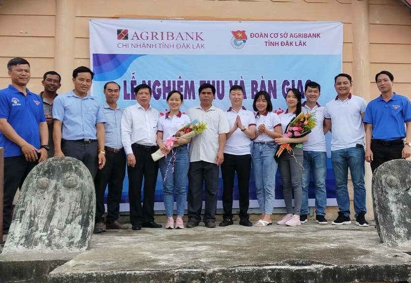 Tuổi trẻ Agribank Đắk Lắk: Hoàn thành xuất sắc nhiệm vụ chuyên môn và tích cực tham gia hoạt động vì cộng đồng