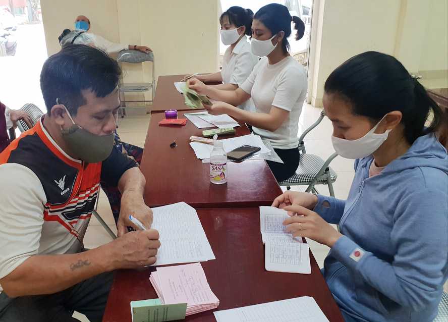 Quyết định duyệt danh sách hỗ trợ đối với trẻ em và người đang điều trị do nhiễm COVID-19 (F0) trên địa bàn tỉnh Đắk Lắk (đợt 29)