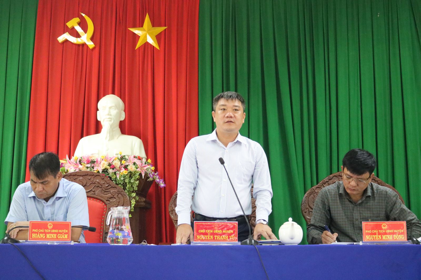 UBND huyện Krông Ana tổ chức phiên họp thường kỳ tháng 5 năm 2022