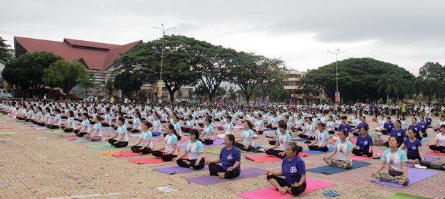 Tổ chức Ngày Quốc tế Yoga lần thứ 8 và giải Yoga các Câu lạc bộ tỉnh Đắk Lắk mở rộng năm 2022