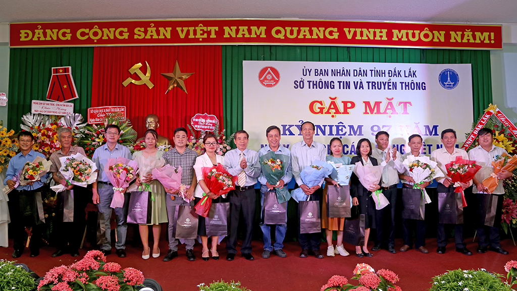 Sở Thông tin và Truyền thông gặp mặt nhân kỷ niệm 97 năm Ngày Báo chí cách mạng Việt Nam